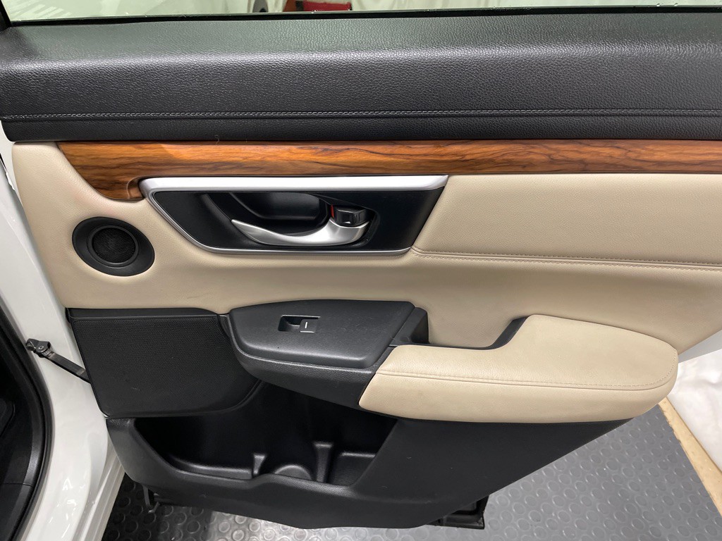 2017 Honda CR-V Image 23