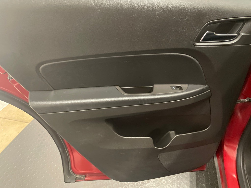 2015 Chevrolet Equinox Image 15