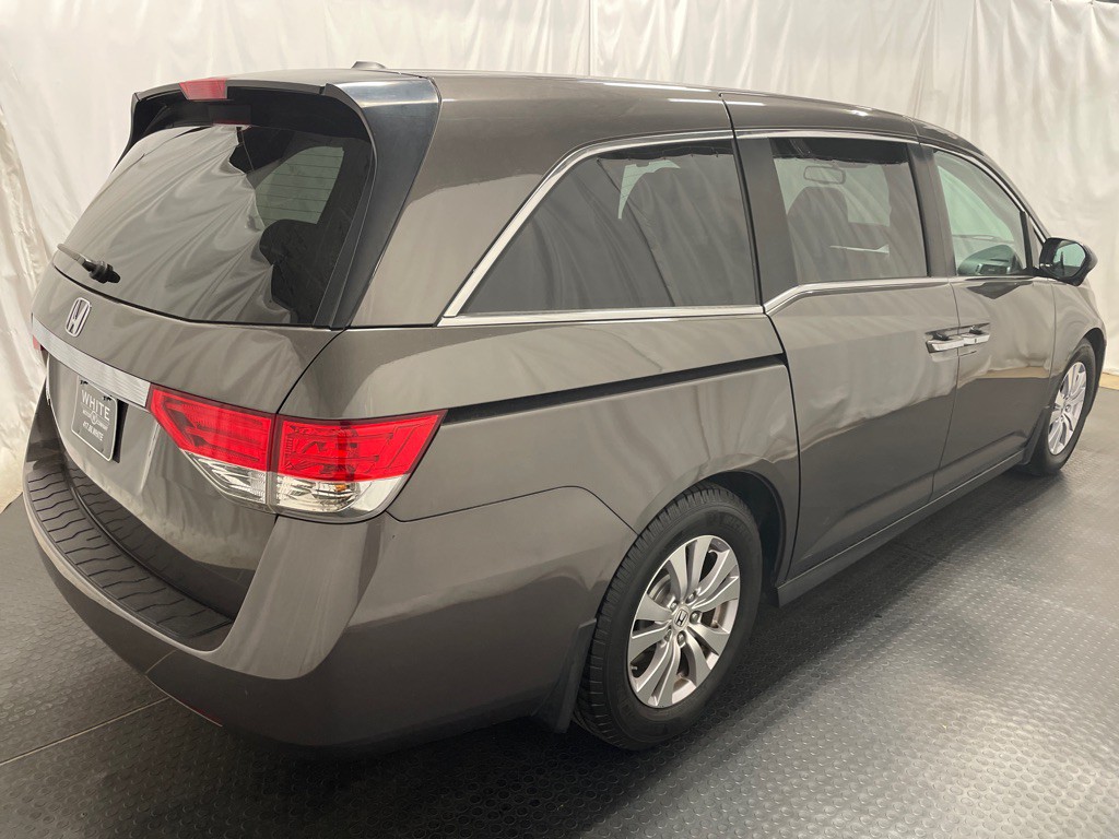 2016 Honda Odyssey Image 4