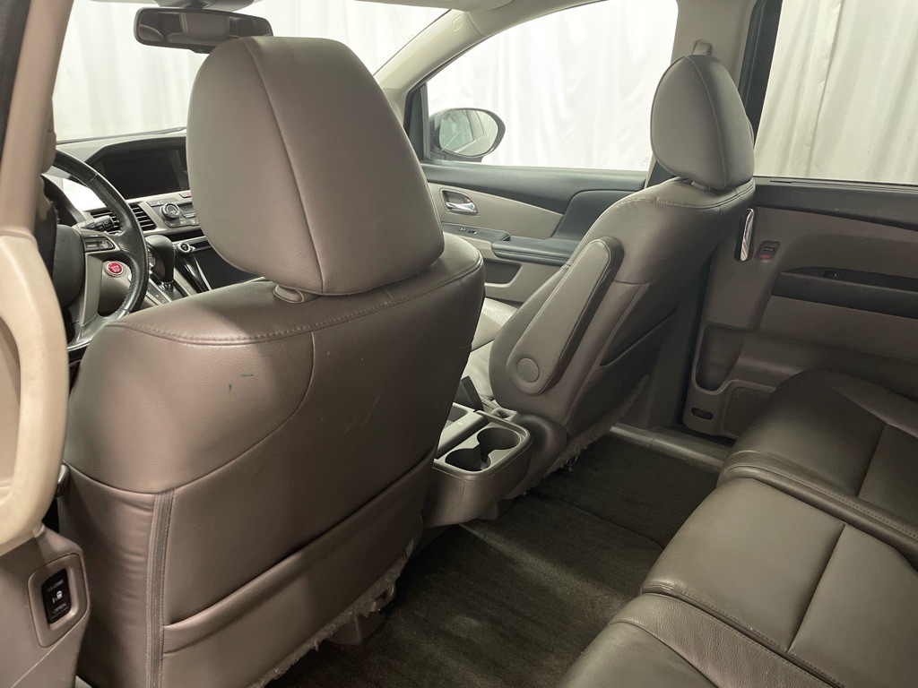 2016 Honda Odyssey Image 14
