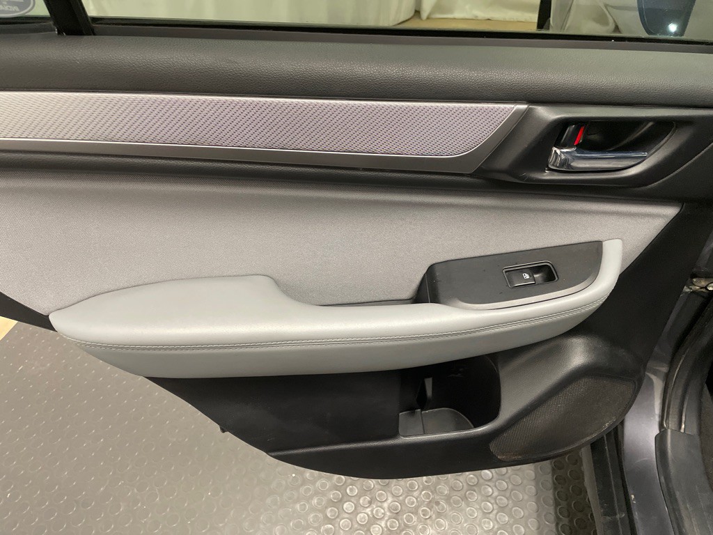 2019 Subaru Outback Image 15