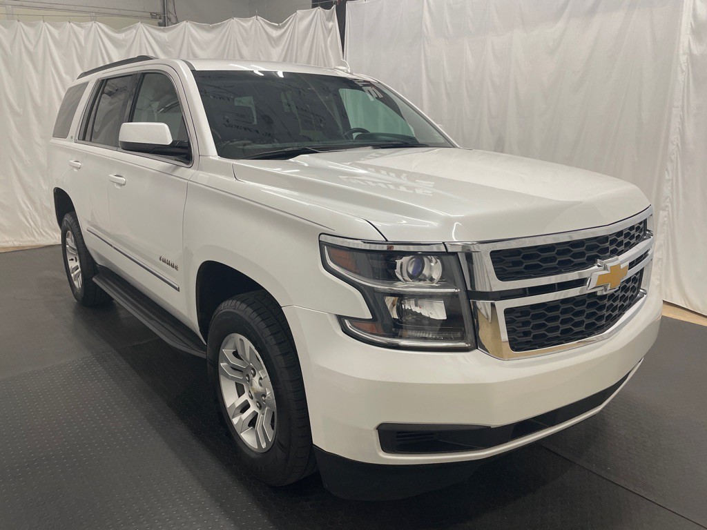 2017 Chevrolet Tahoe Image 3