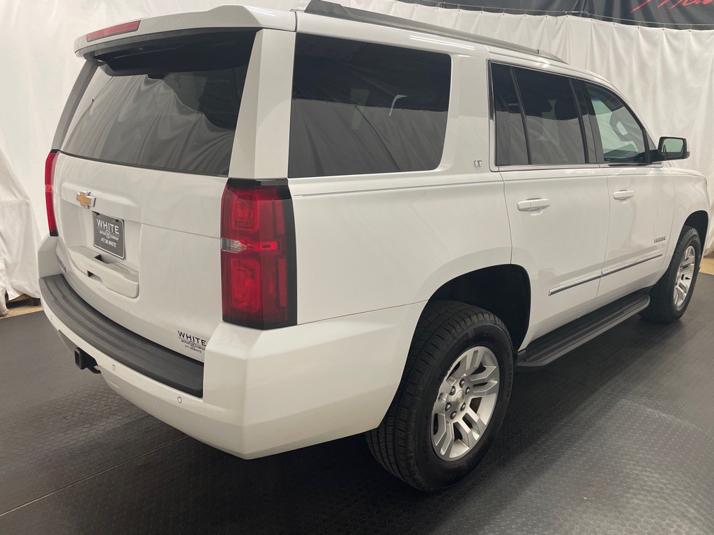 2017 Chevrolet Tahoe Image 4