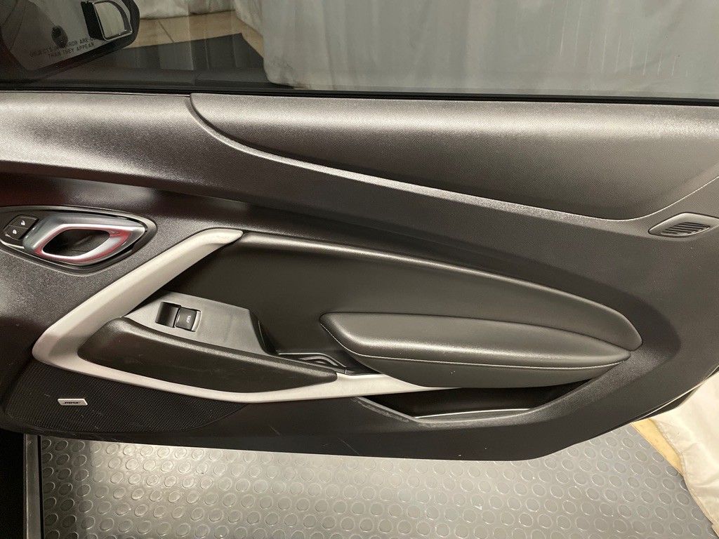 2021 Chevrolet Camaro Image 16