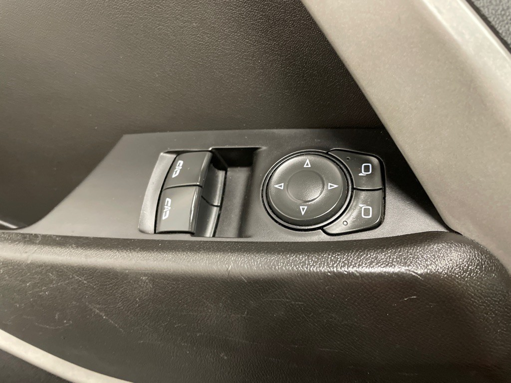 2021 Chevrolet Camaro Image 27