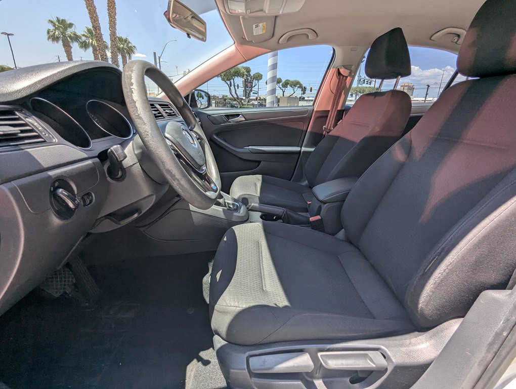 2015 Volkswagen Jetta Image 8