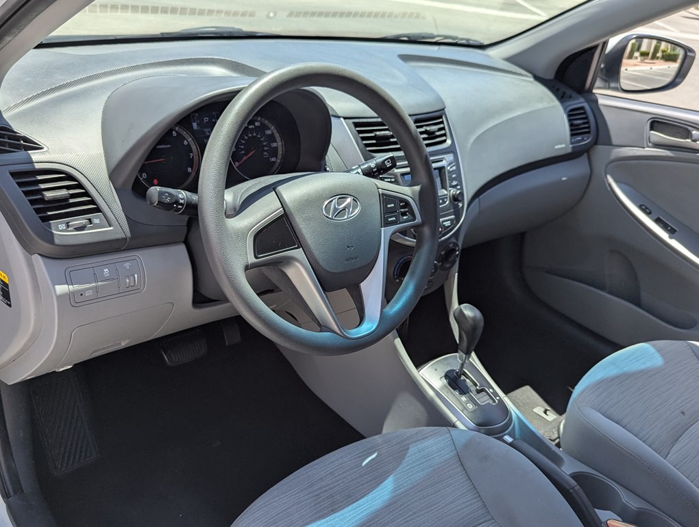 2017 Hyundai Accent Image 7