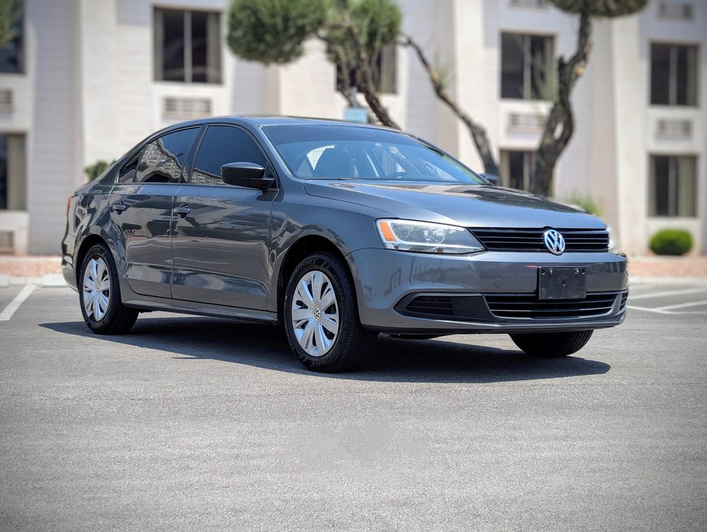 2014 Volkswagen Jetta Image 2