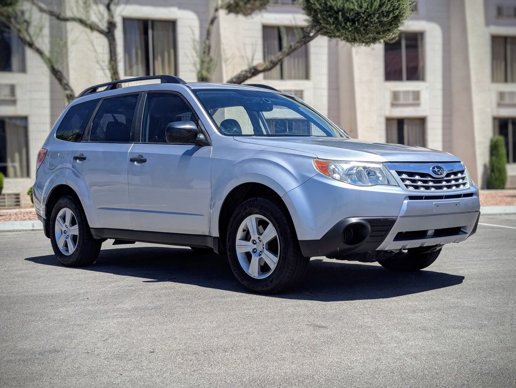 2012 Subaru Forester Image 2