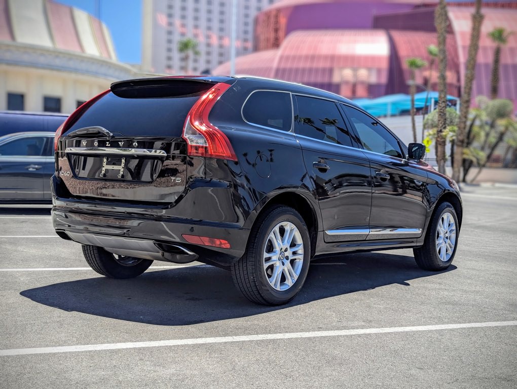 2016 Volvo XC60 Image 4