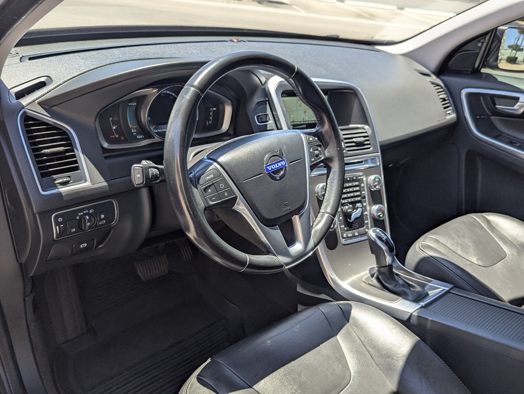 2016 Volvo XC60 Image 7