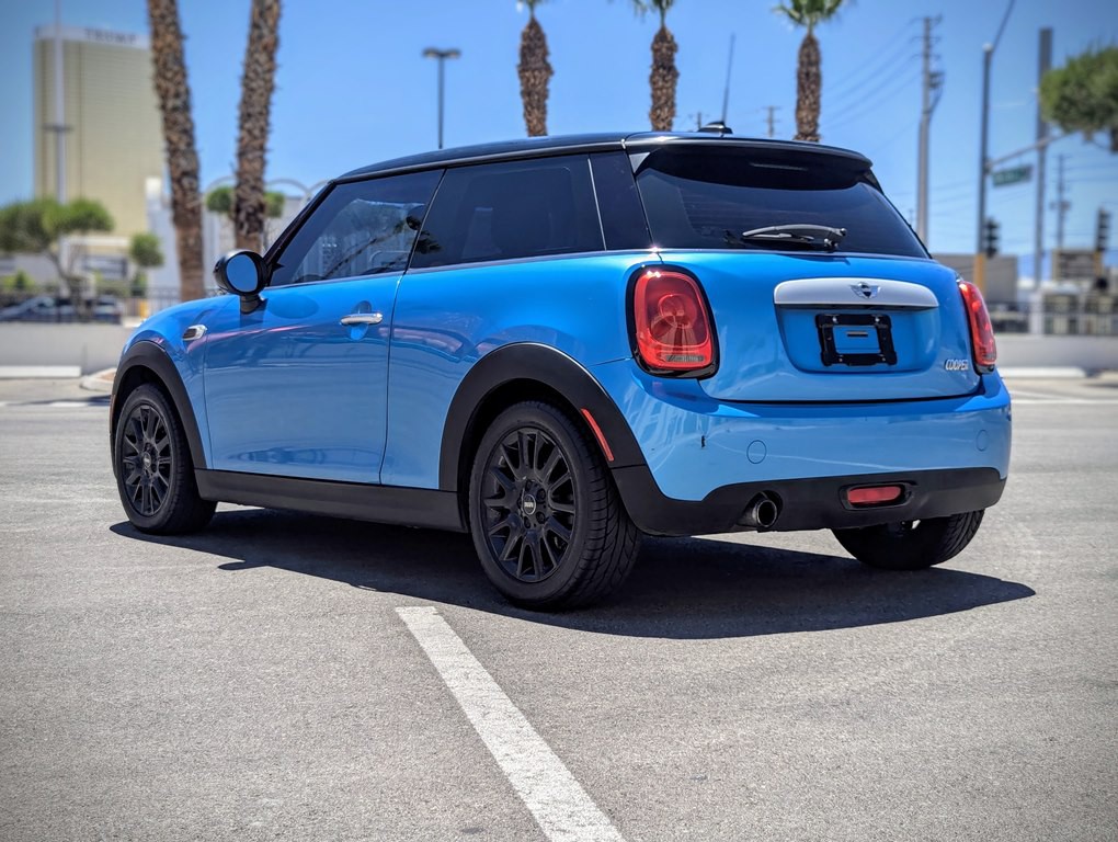 2015 MINI Cooper Image 4