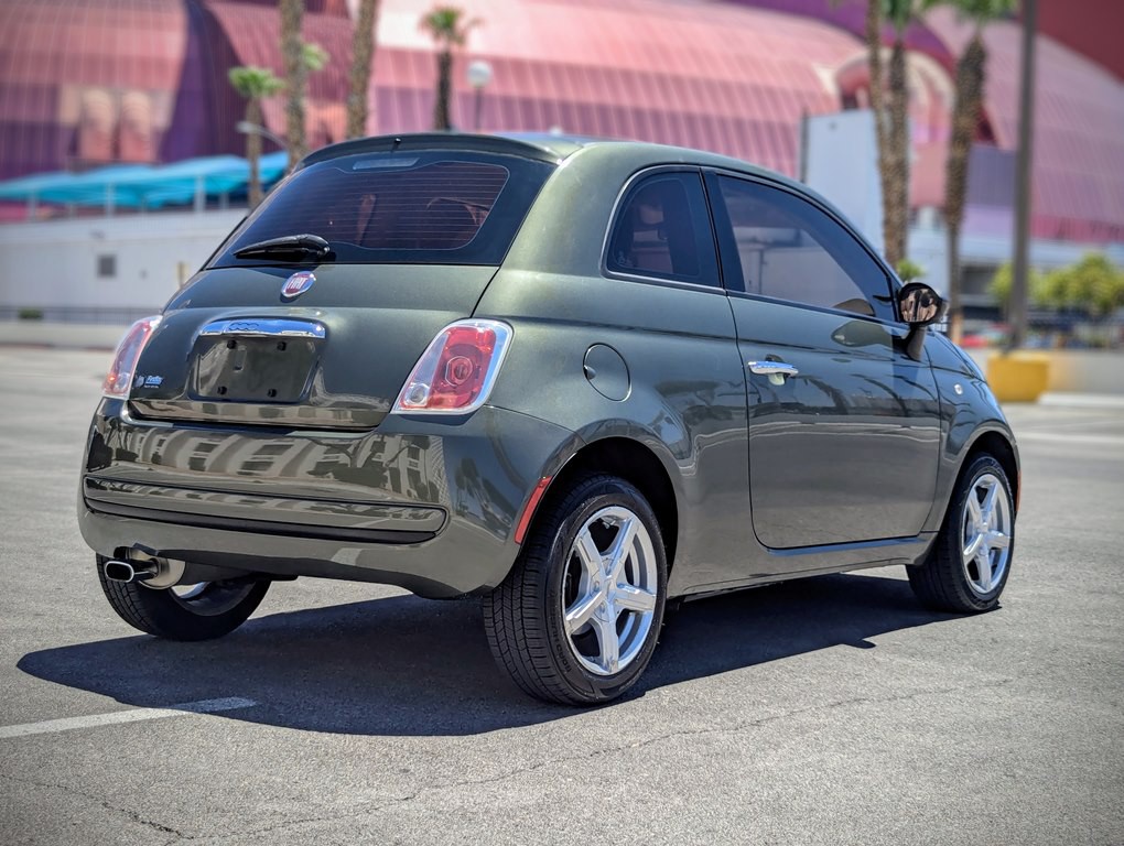 2015 FIAT 500 Image 3