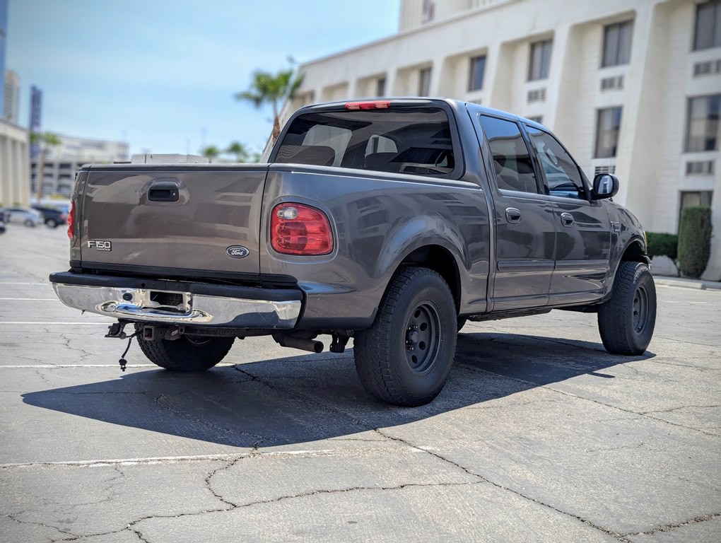 2003 Ford F-150 Image 3