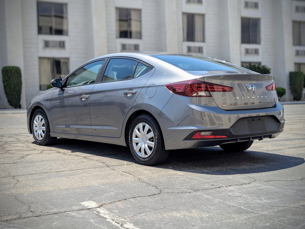 2019 Hyundai Elantra Image 4