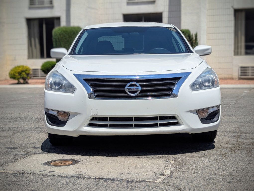 2015 Nissan Altima Image 5