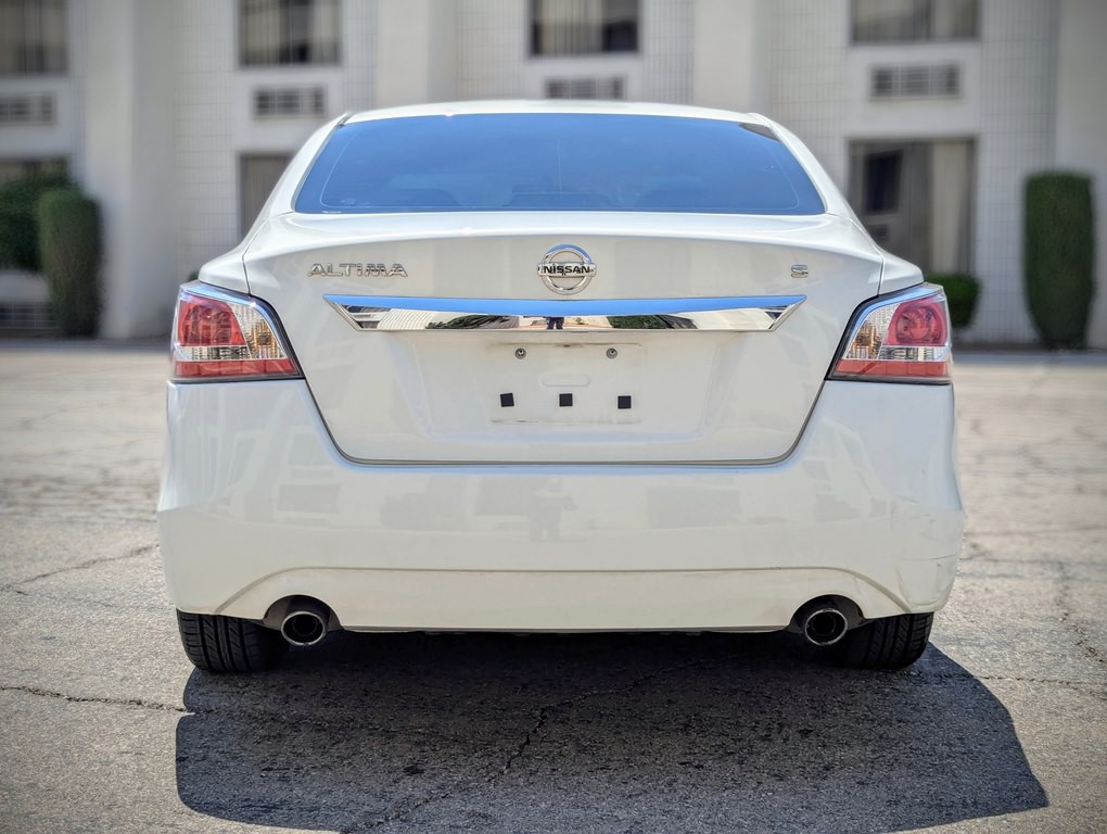 2015 Nissan Altima Image 6