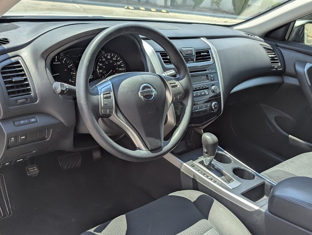 2015 Nissan Altima Image 7