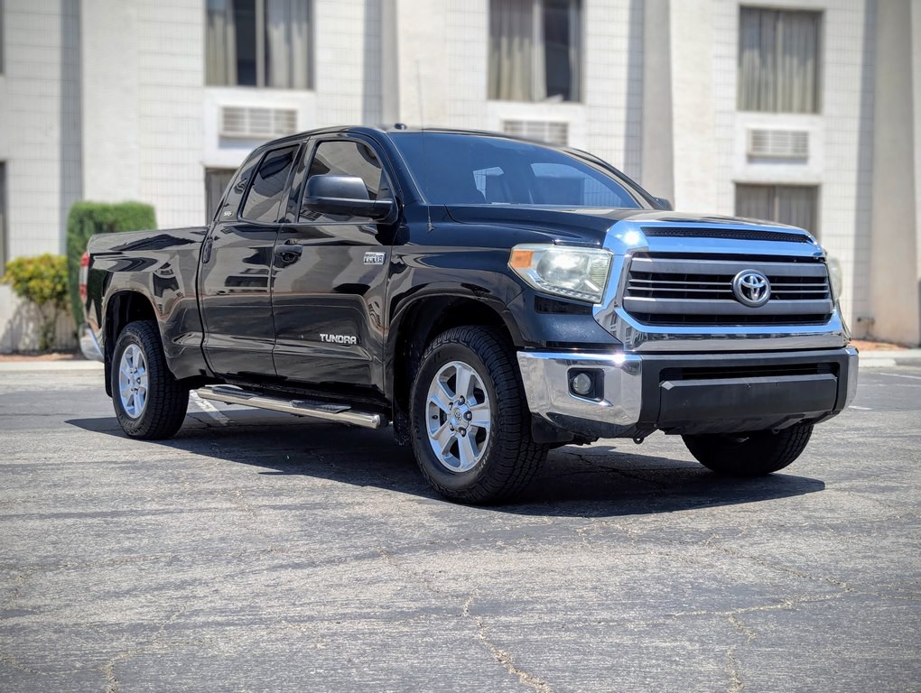 2014 Toyota Tundra Image 2