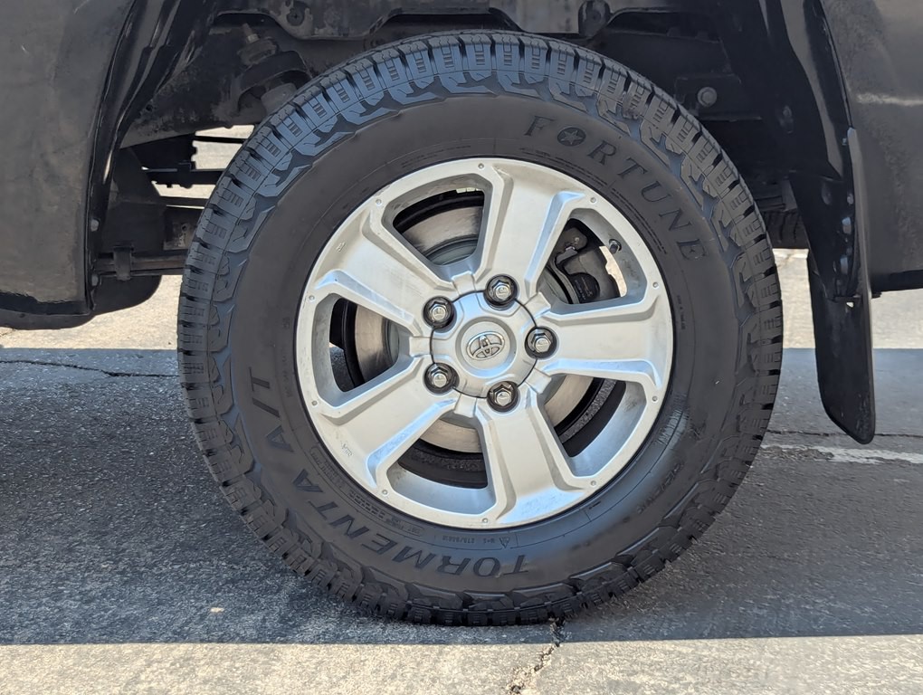 2014 Toyota Tundra Image 10