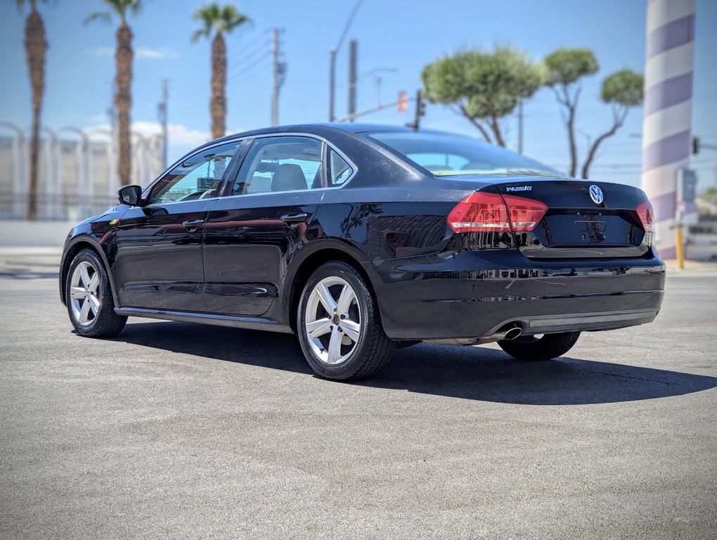 2012 Volkswagen Passat Image 4