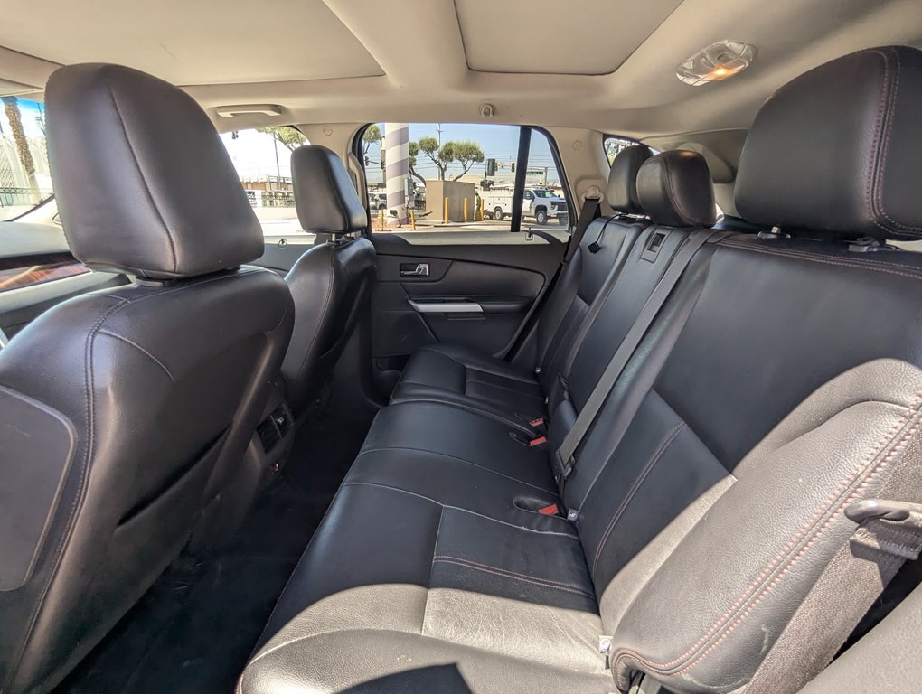 2011 Ford Edge Image 9