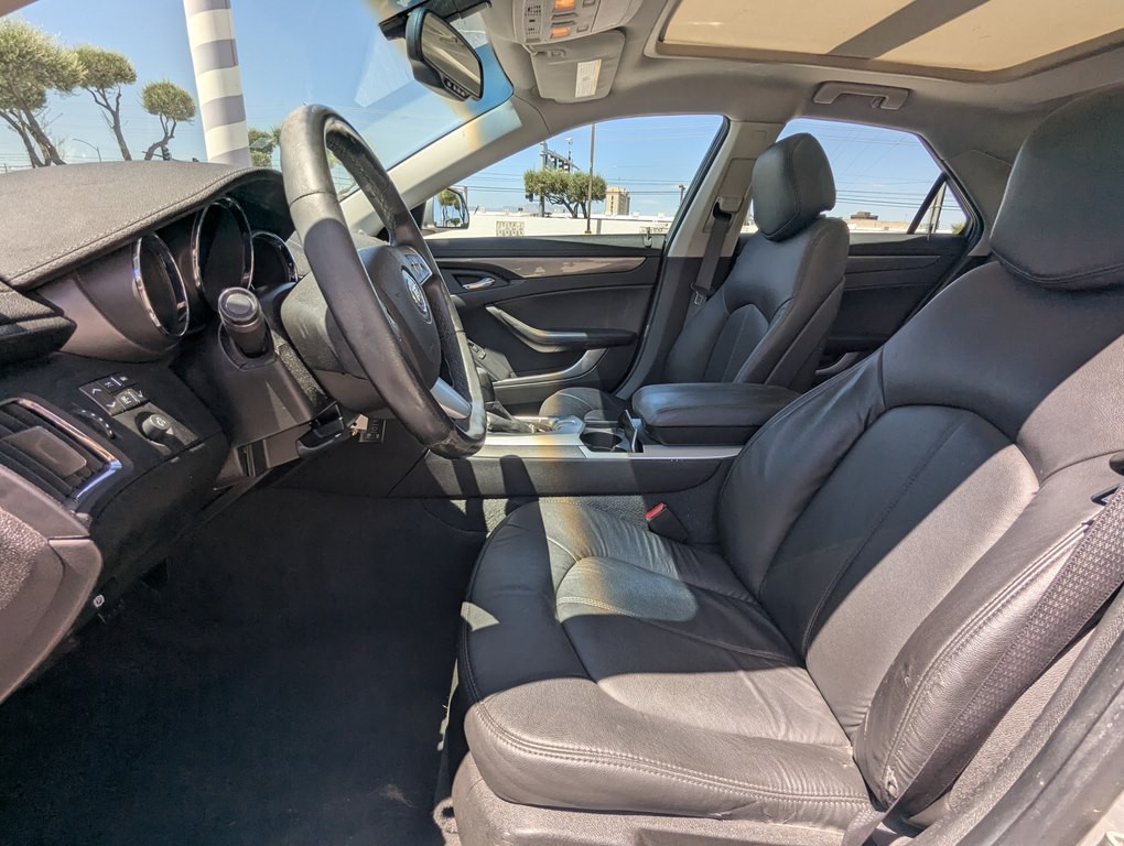 2010 Cadillac CTS Image 8