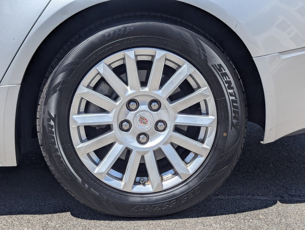 2010 Cadillac CTS Image 10