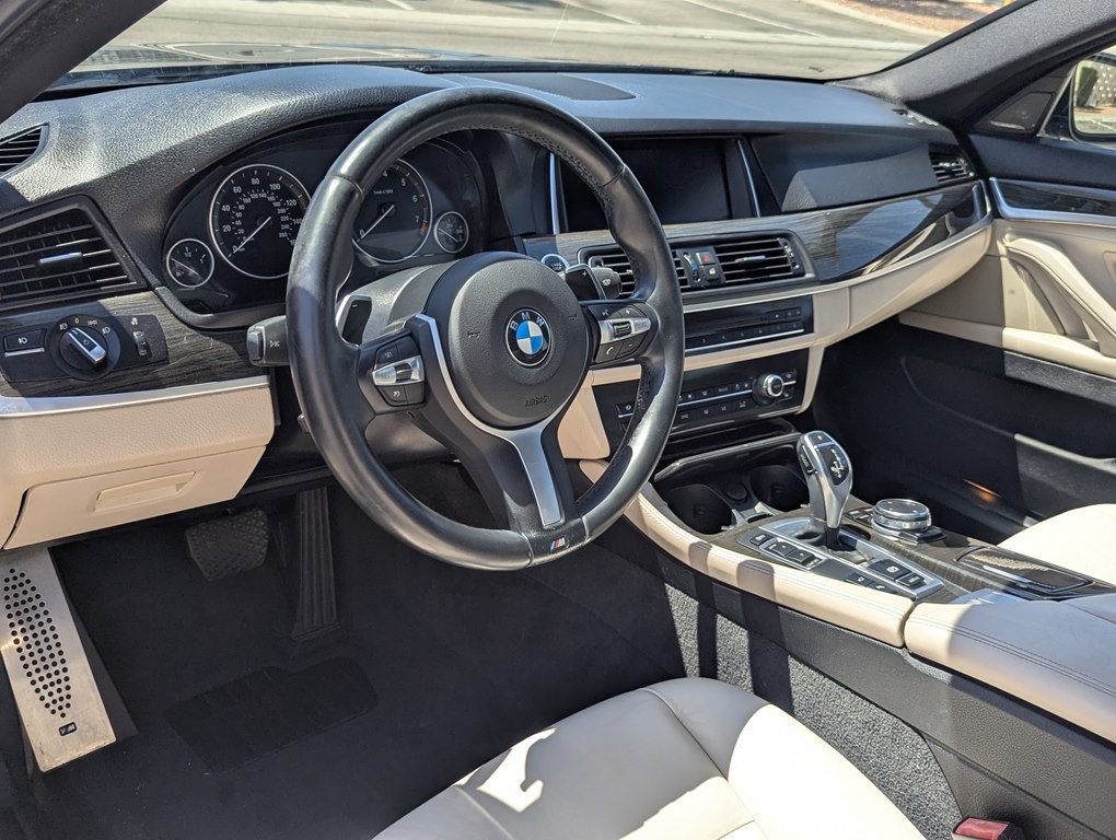 2016 BMW 5 Series Image 7