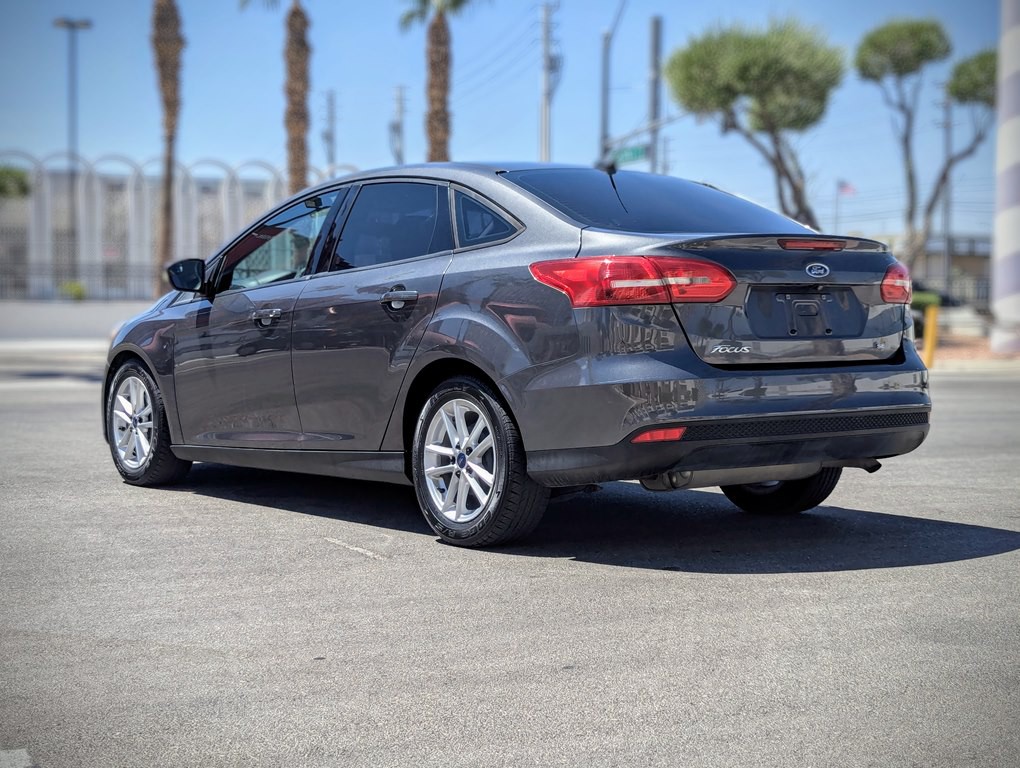 2017 Ford Focus Image 4