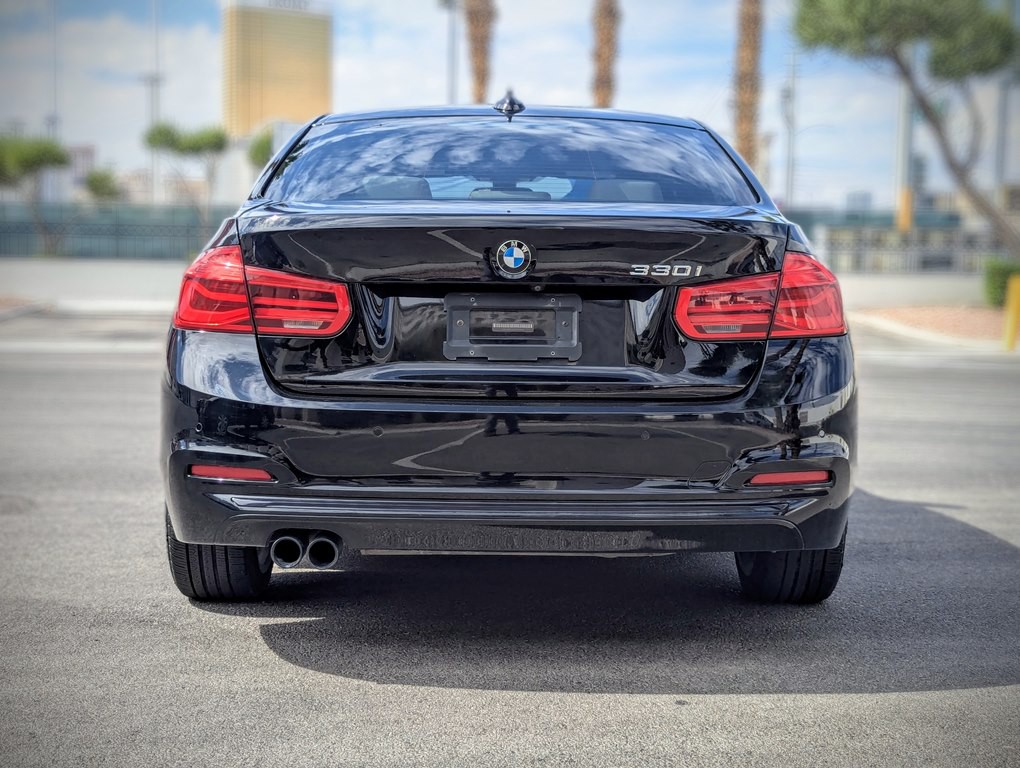 2018 BMW 3 Series Image 6