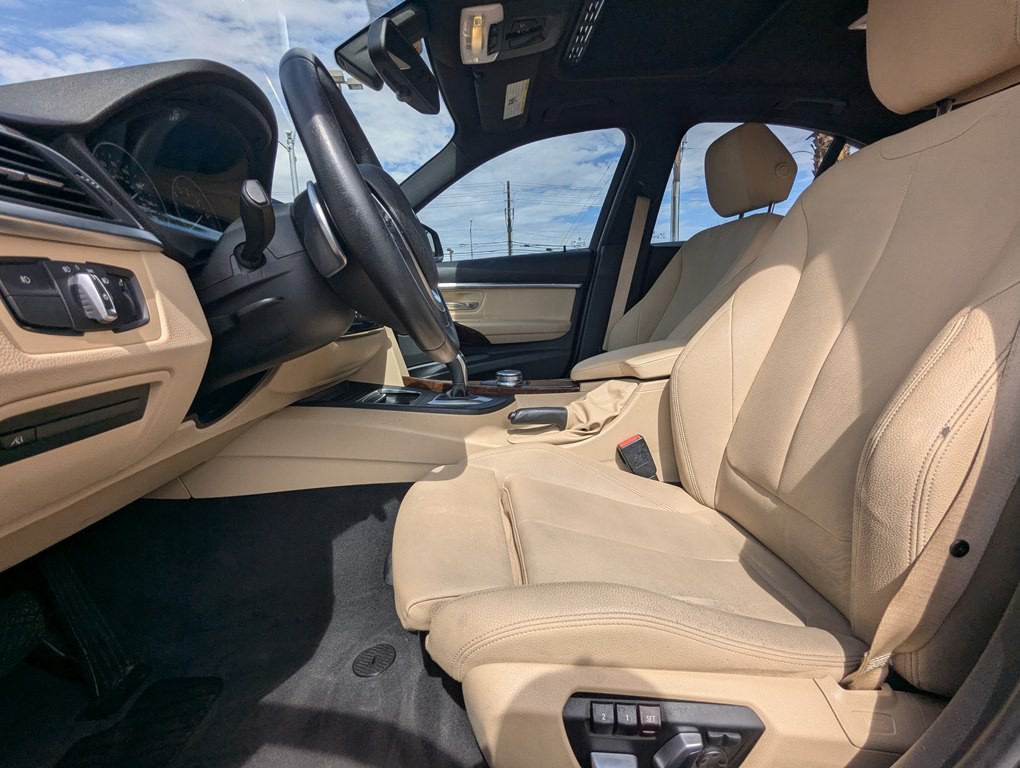 2018 BMW 3 Series Image 8