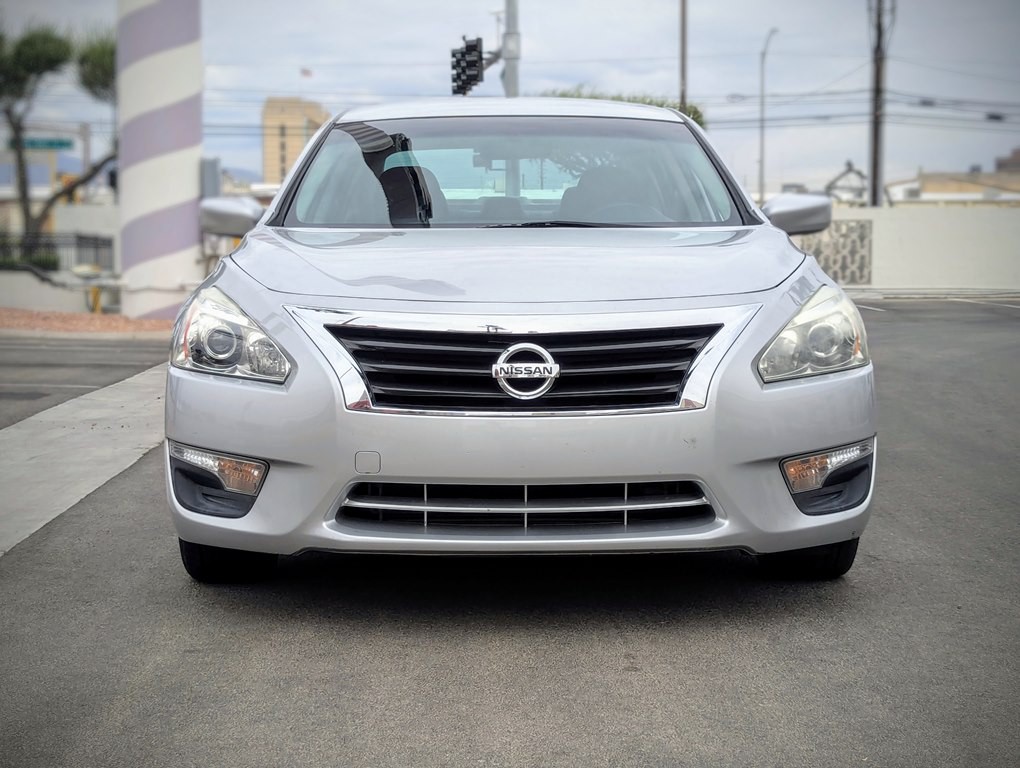 2015 Nissan Altima Image 5
