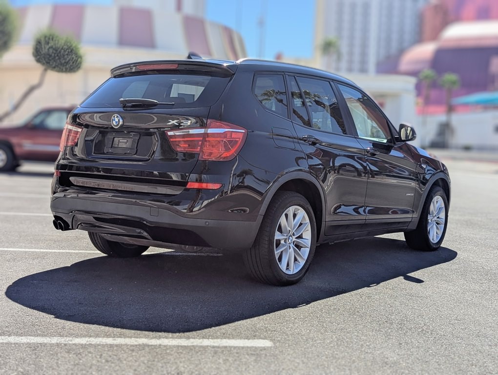 2017 BMW X3 Image 3