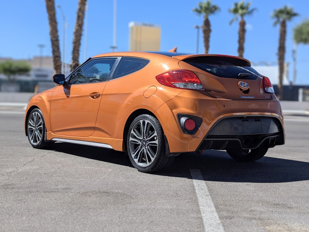2016 Hyundai Veloster Image 3