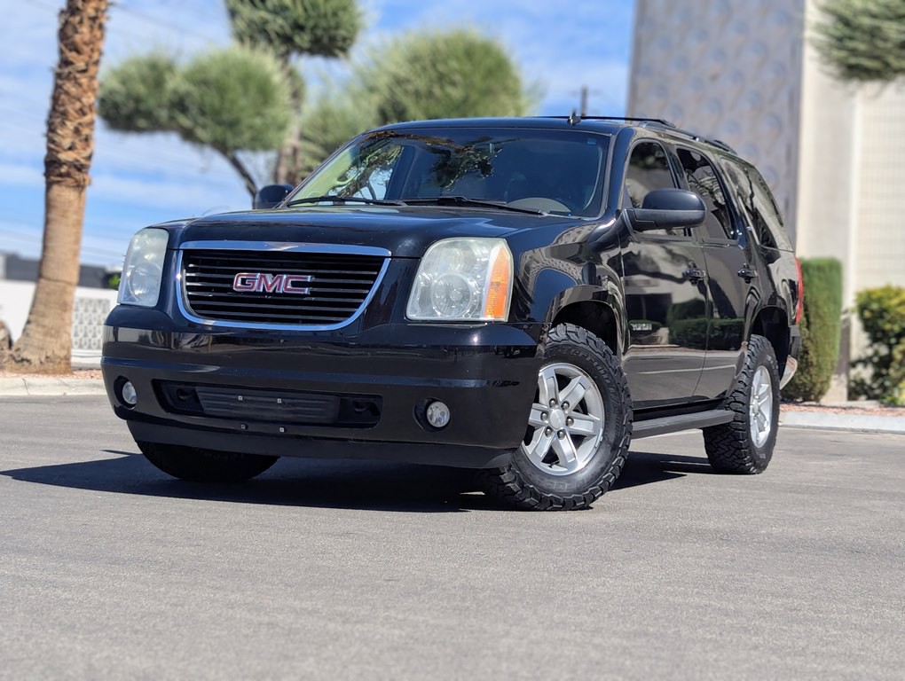 2011 GMC Yukon Image 1