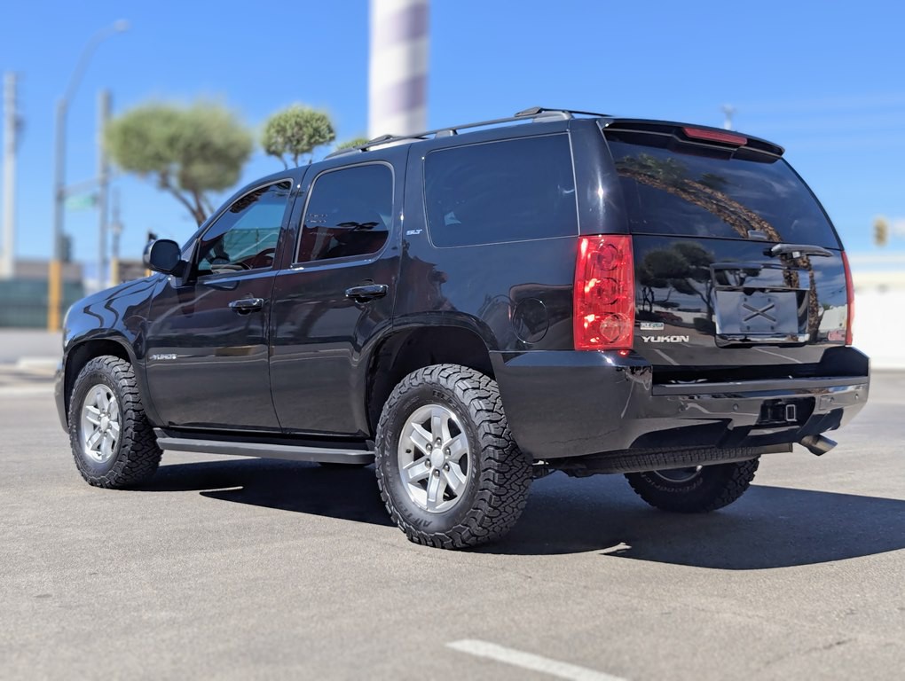 2011 GMC Yukon Image 4