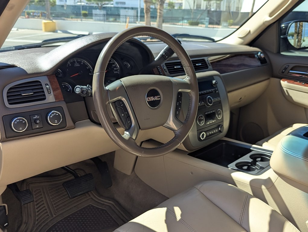 2011 GMC Yukon Image 7
