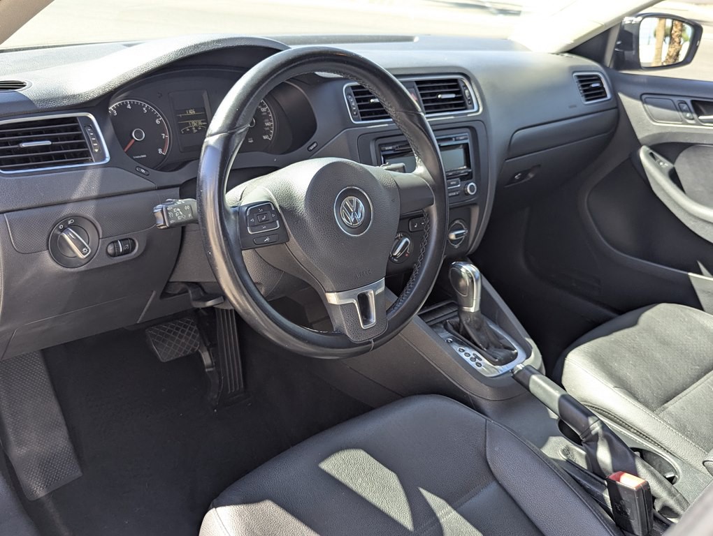 2011 Volkswagen Jetta Image 7
