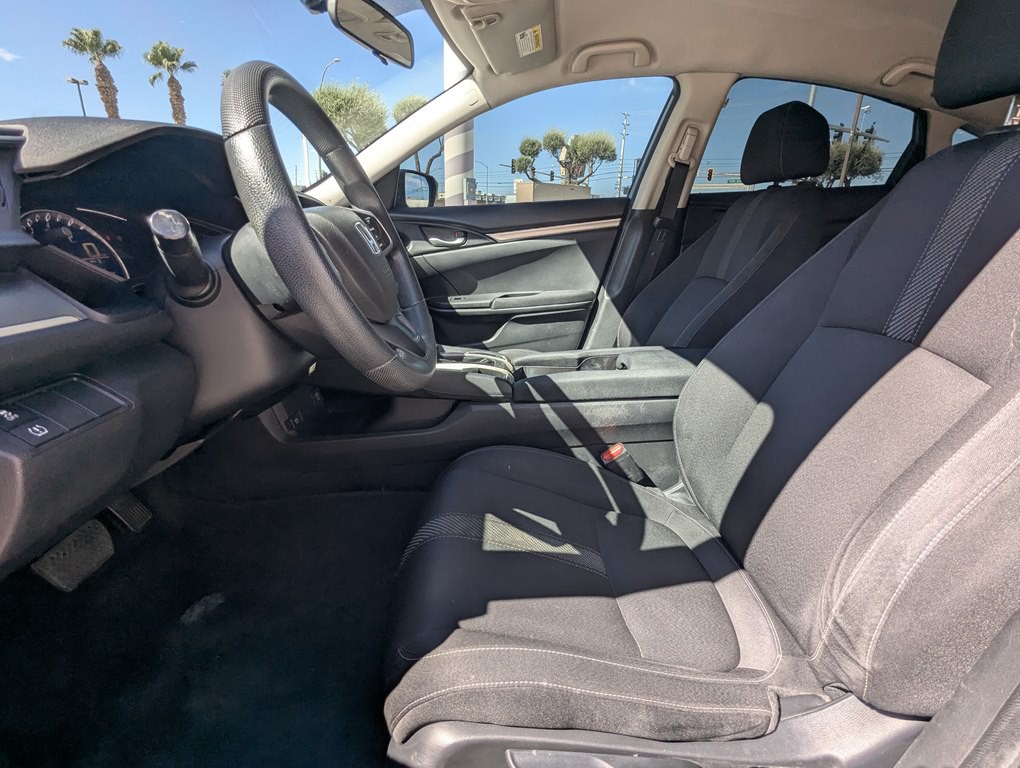 2018 Honda Civic Image 8