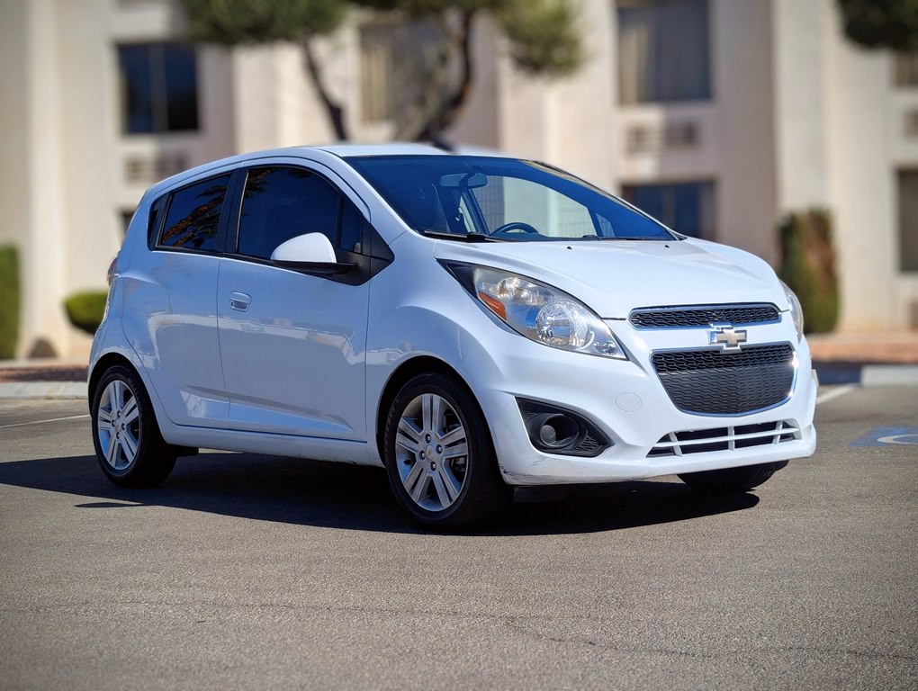 2015 Chevrolet Spark Image 2