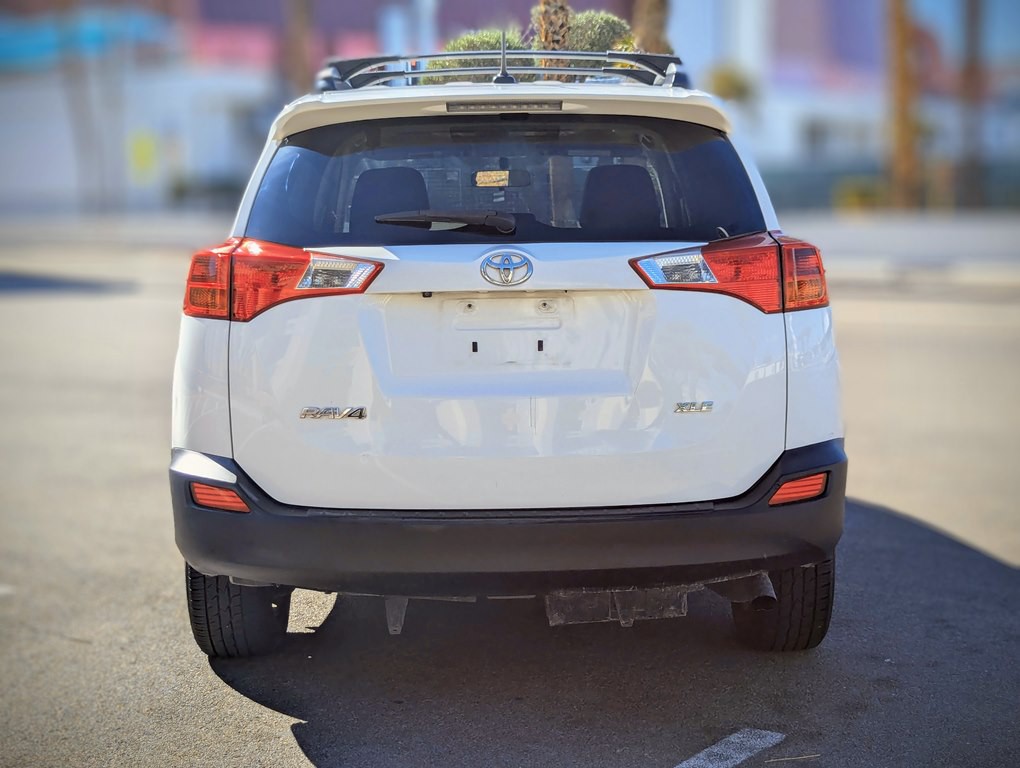 2015 Toyota Rav4 Image 6