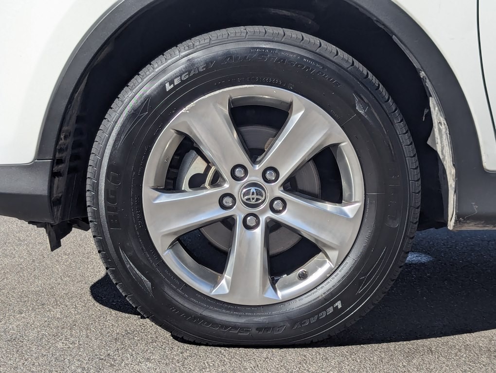 2015 Toyota Rav4 Image 10