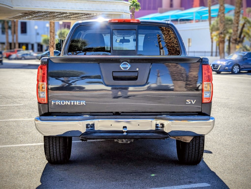 2015 Nissan Frontier Image 6