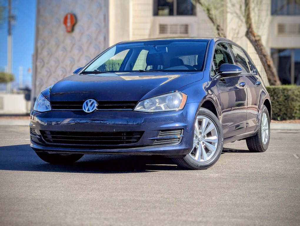 2015 Volkswagen Golf Image 1