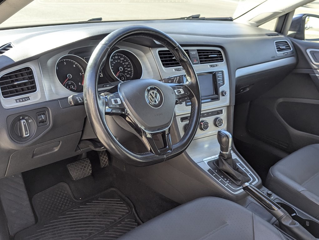 2015 Volkswagen Golf Image 7