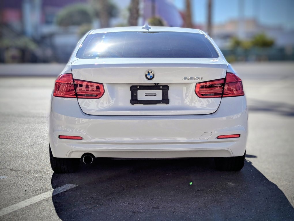 2018 BMW 3 Series Image 6