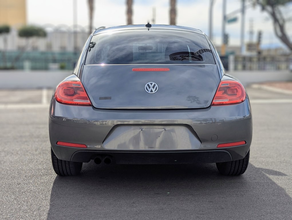 2014 Volkswagen Beetle Image 6