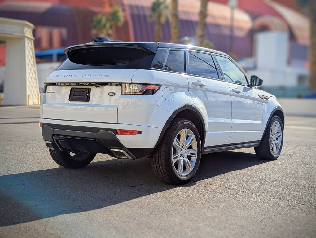 2018 Land Rover Range Rover Evoque Image 3