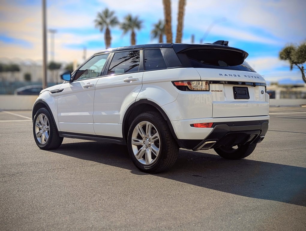 2018 Land Rover Range Rover Evoque Image 4